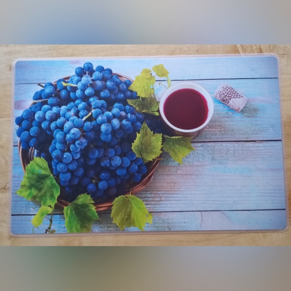 🍇Placemat Rustic Grapes Custom Made 11"x17"🍇